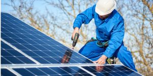 Installation Maintenance Panneaux Solaires Photovoltaïques à Termes